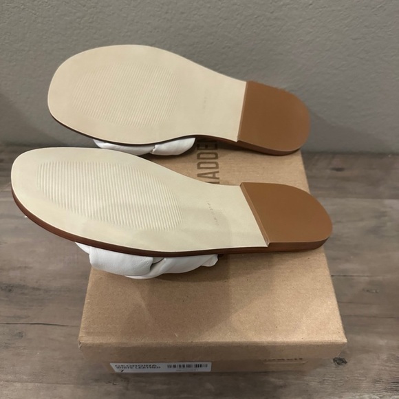 NEW! Steve Madden Georgina Leather Sandal - Picture 6 of 7